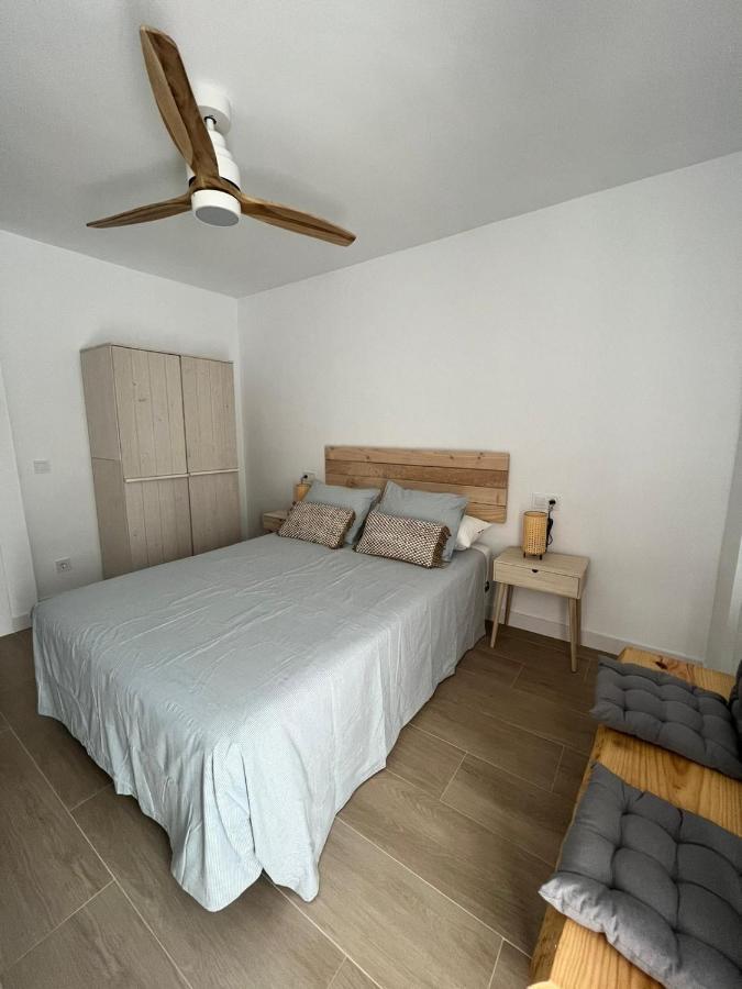 Apartamentos Buganvilla Roquetas De Mar Exteriör bild