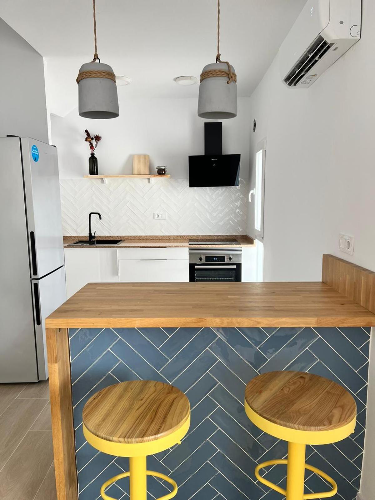 Apartamentos Buganvilla Roquetas De Mar Rum bild
